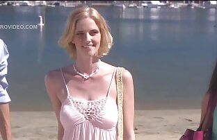 XXX Amatrice tatouée enculée par son film porn gratui mec